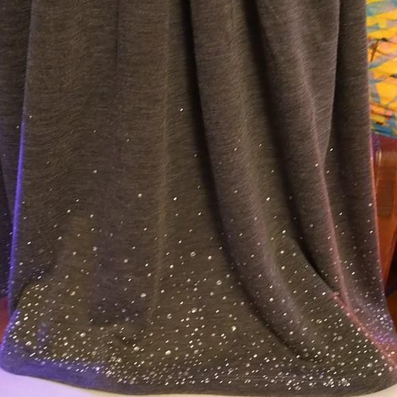 Dress - Picture 2 of 5